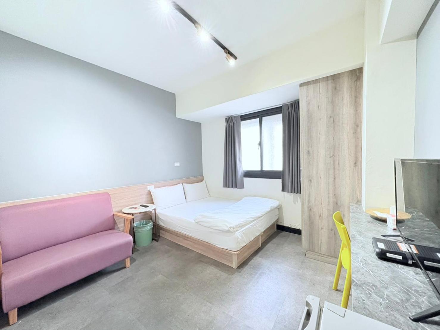 Fengjia Gift Box Homestay Taichung Eksteriør bilde